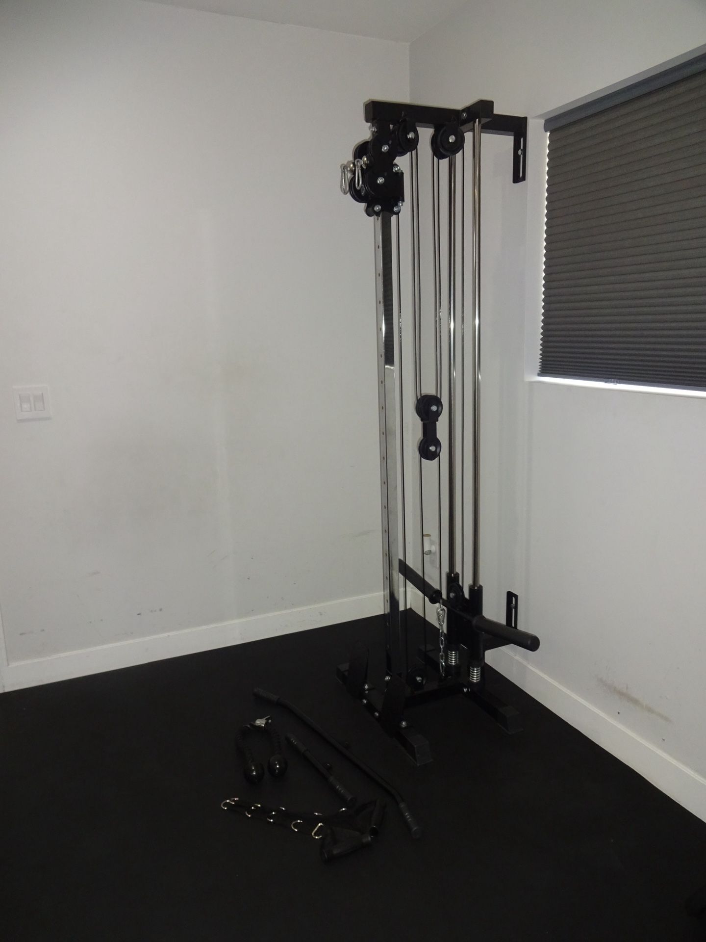 Wall and Rack Mounted Pulley Tower