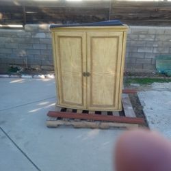Nice Entertainment Center Shelf 