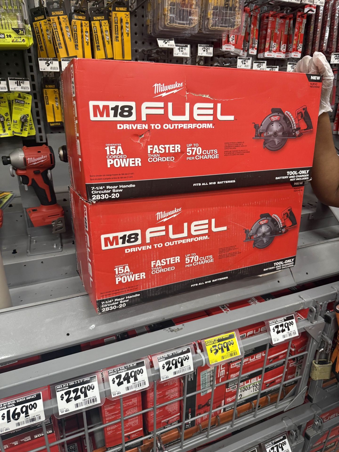 M18 FUEL 18V Lithium-Ion Cordless 7-1/4 in. Rear Handle Circular Saw (Tool-Only)