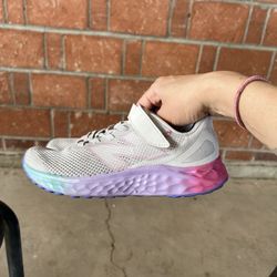 New Balance Size 1.5 Girls