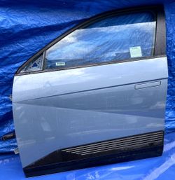 HYUNDAI IONIQ 5 FRONT LEFT SIDE DOOR SHELL ASSEMBLY BLUE (U3P) 2022-2023