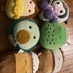 Plushies (Sanrio/ squishmellows)