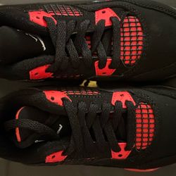 Jordan 4 Retro Red Thunder 11.5c