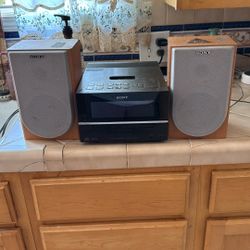 Sony Cmt-BX20i Hi Fi Component Stereo System  With Two Sony Speakers