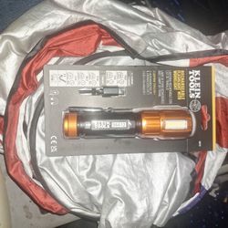 Klein Tool Rechargeable Flashlight With Worklight