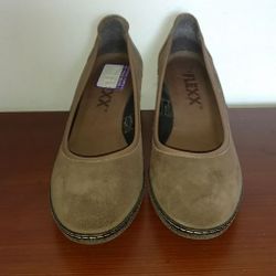 Nordstrom The Flexx leather and suade wedges