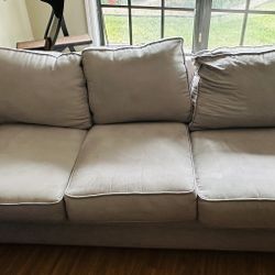 Cindy Crawford Couch 