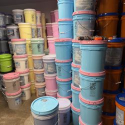 Laundry Detergents / Javon Para Ropa