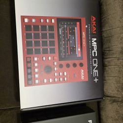 AKAI MPC ONE+