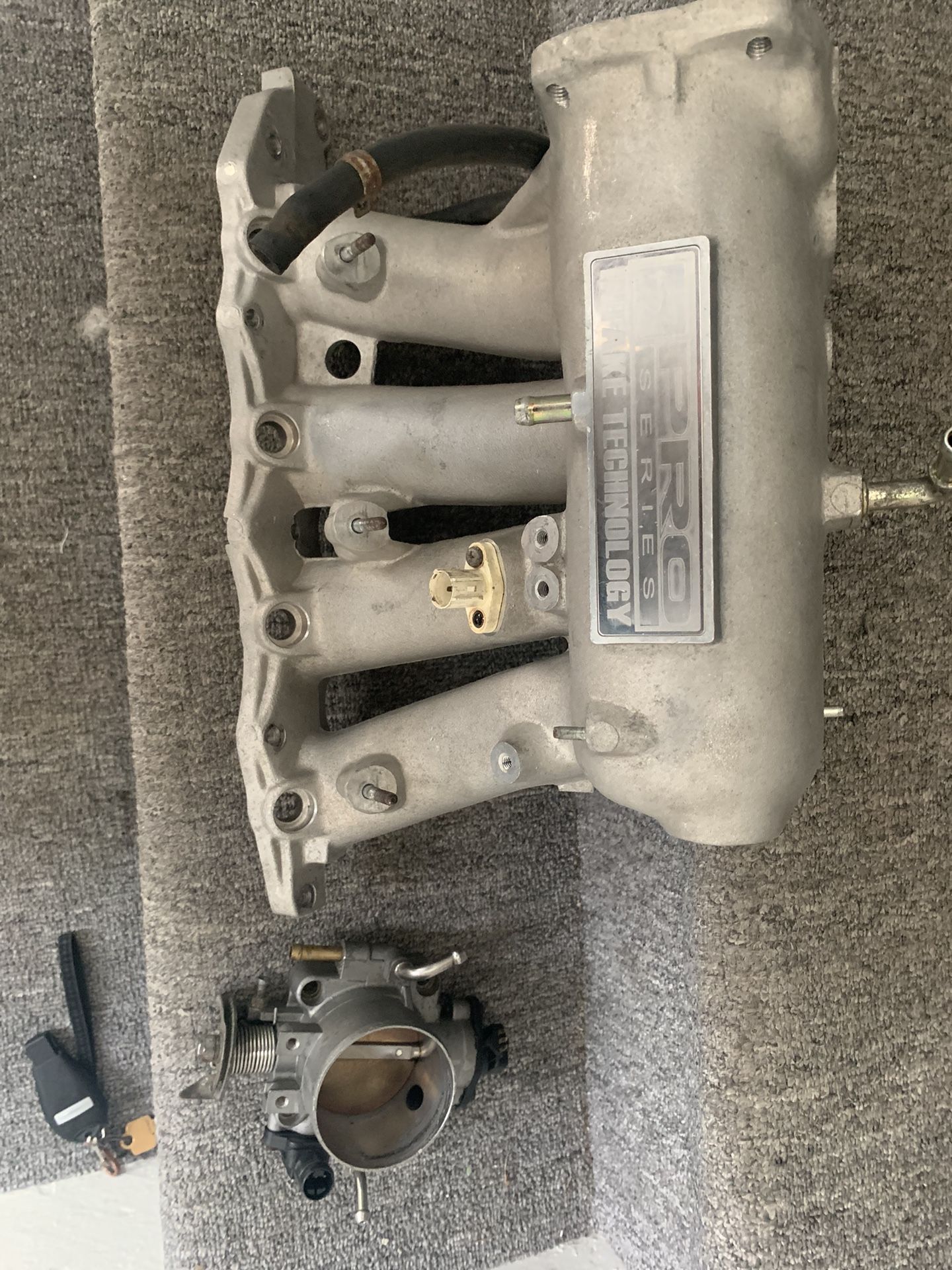 B Series Skunk2 Intake Mainfold. With 70mm Skunk 2 Throttle Body