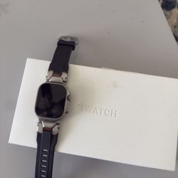 Apple Watch Ultra 1 (GPS+Cellular)