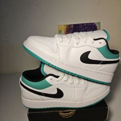 Size 4y - Jordan 1 Low's - $100
