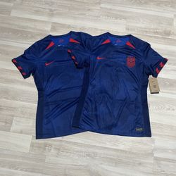 Authentic Women's USA Soccer Jerseys (SIZE M)