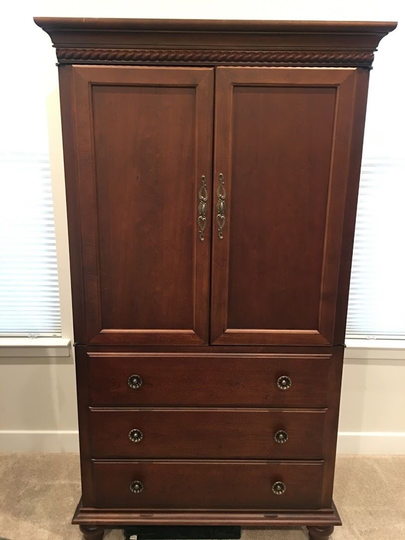 Thomasville Armoire