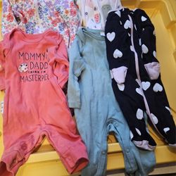 5 Piece Newborn Assorted Kids Sleepers /  One Pieces Bundle 