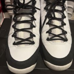 Jordan Retro 9