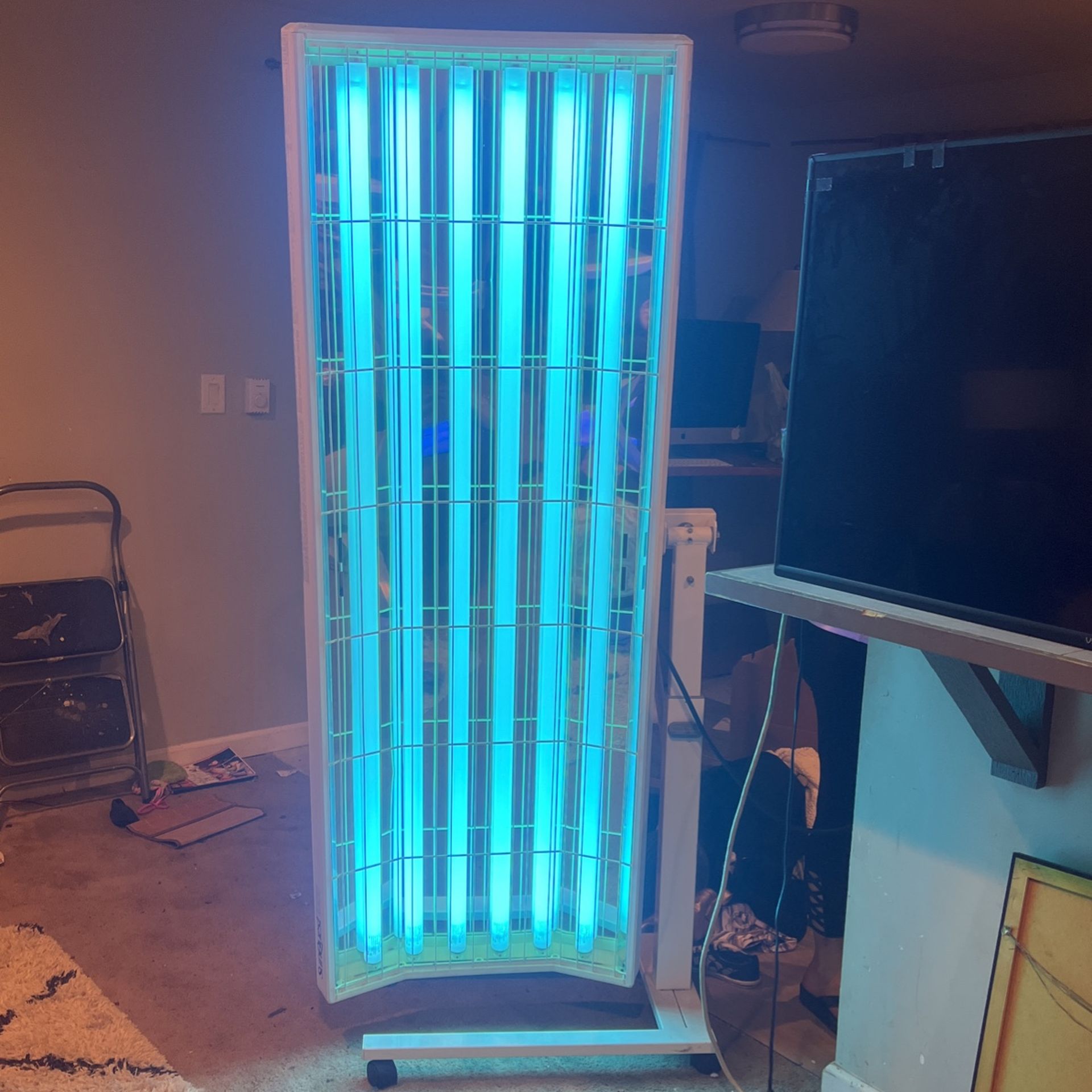 Sun Quest Tanning Bed