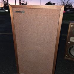 Rectilinear Model XII Speaker Vintage UnTested  WITH ORIGINAL STANDS 
