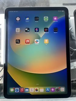 APPLE IPAD AIR 4TH GEN 64GB W/CASE SELLING FOR $299 ‼️ MYFQ2LLIA