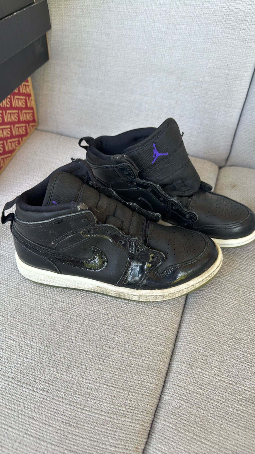 Nike Air Jordan 1 Mid Space Jam