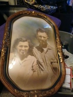 CONVEX GLASS VINRAGE FRAME