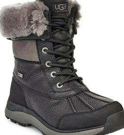 WOMEN UGG ADIRONDACK SIZE 7,8 AND 8.5