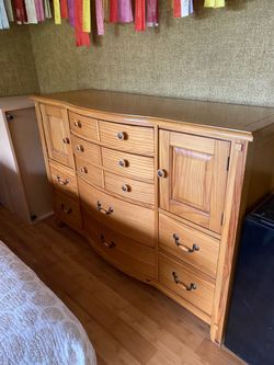 Dresser