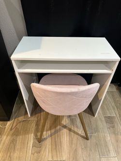 Small desk and chair