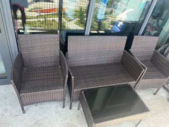 Brown Wicker Patio Furniture Set