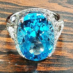 Natural Blue Topaz Gemstone Ring 