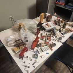 Handmade Dollhouse And Accessories Over 8k Worth 