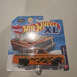Hotwheels Xl 83 Chevy Silverado