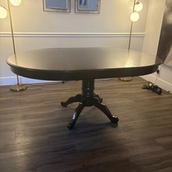 MUST GO - Expandable Dining Room Table - solid wood table w/ leaf insert