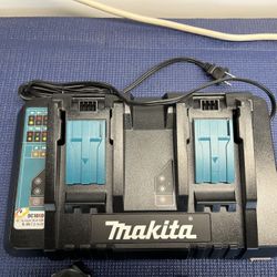 Makita 18V Lithium-Ion Dual Port Rapid Optimum Charger