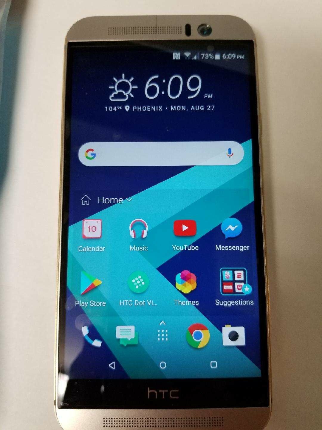 Like New HTC ONE 9 T-MOBILE 32GB ((with extras accessories))