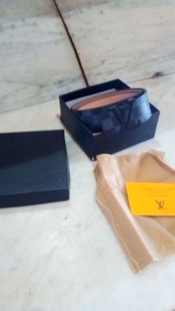 Louis Vuitton men's belt 30 36 waist