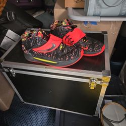 Size 13 Mens NBA SHOES 