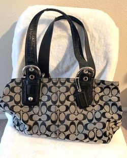 Coach purse (used like new) OBO