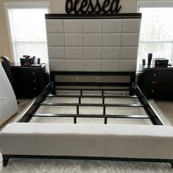 Modern Upholstered King Size Bed