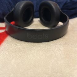 Beats Solos 