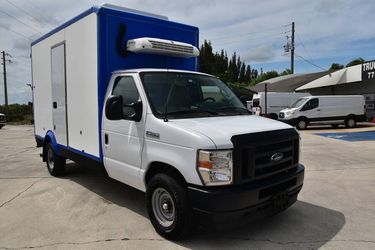 2023 Ford E-350 Cutaway