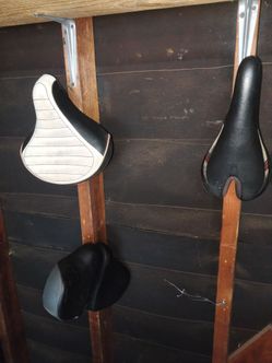 Bicycle seats