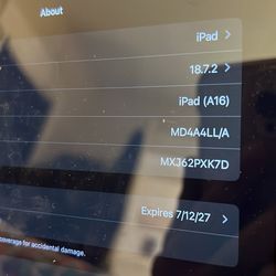 Apple iPad 128GB A16. AppleCare active. with Apple pen and keyboard