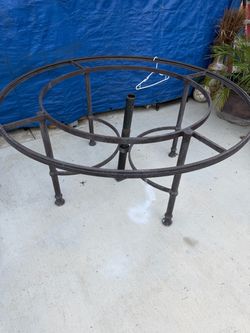 Round table