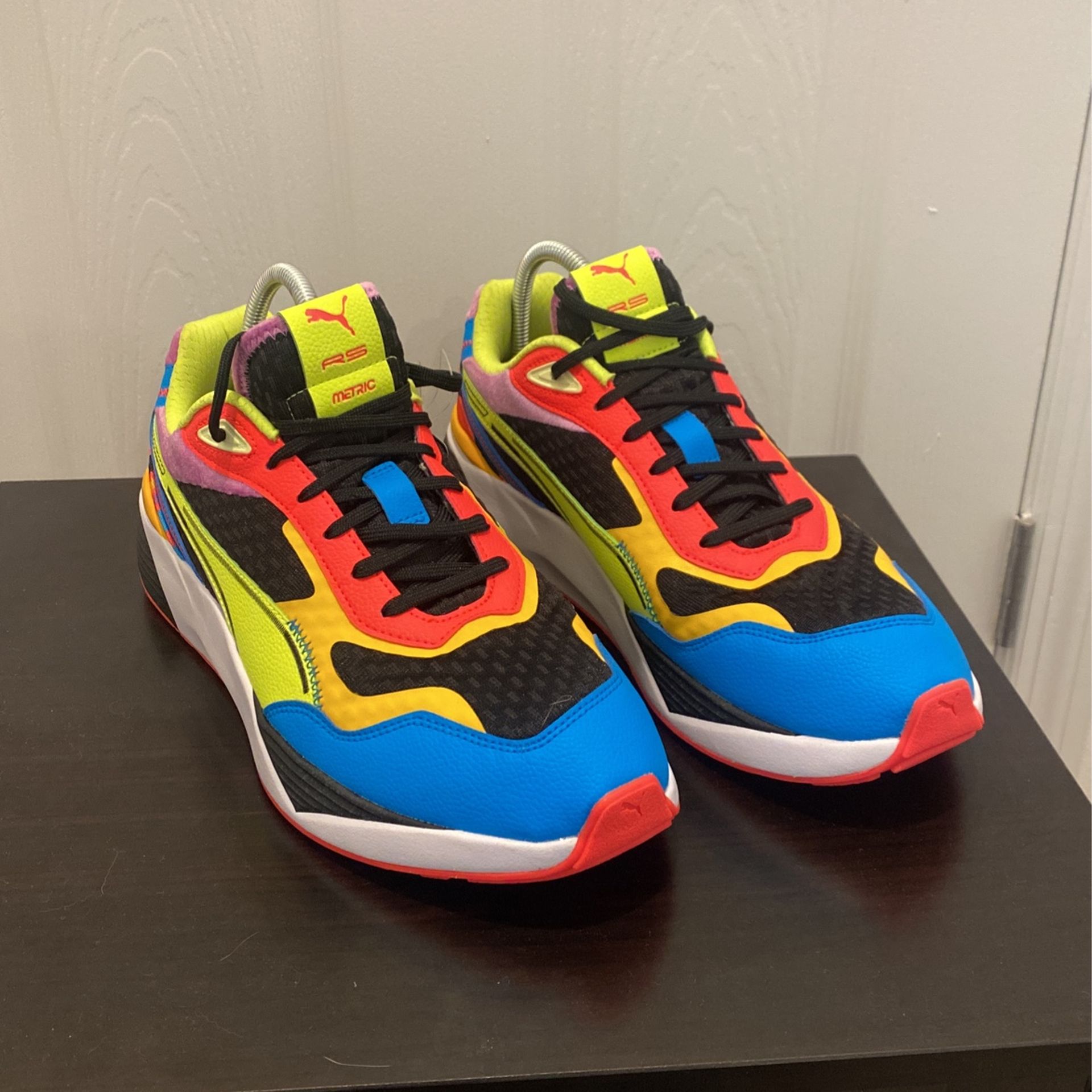 PUMA SNEAKERS SZ 11 GLOW IN THE DARK RETRO 80’ STYLE