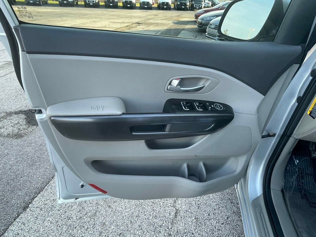 2015 Kia Sedona
