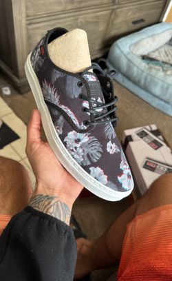 Vans 3d Aloha Men’s 9.5