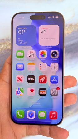 Unlocked Apple iPhone 16 Pro 128 GB Desert Titanium