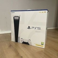PlayStation 5 Disc Console 

