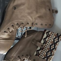 Adorable Boots. Like New. Size 10 Convertible